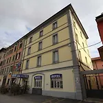 Della Volta 3*