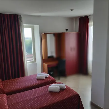 Della Volta Hotel 3*