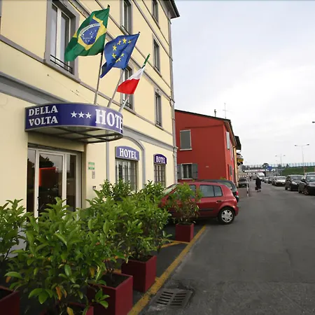 Della Volta Hotel
