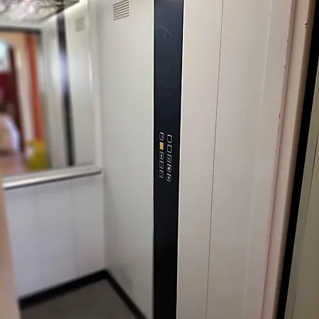 黛拉沃尔塔酒店
