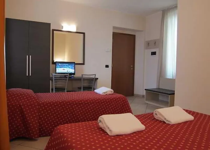 Della Volta 3*