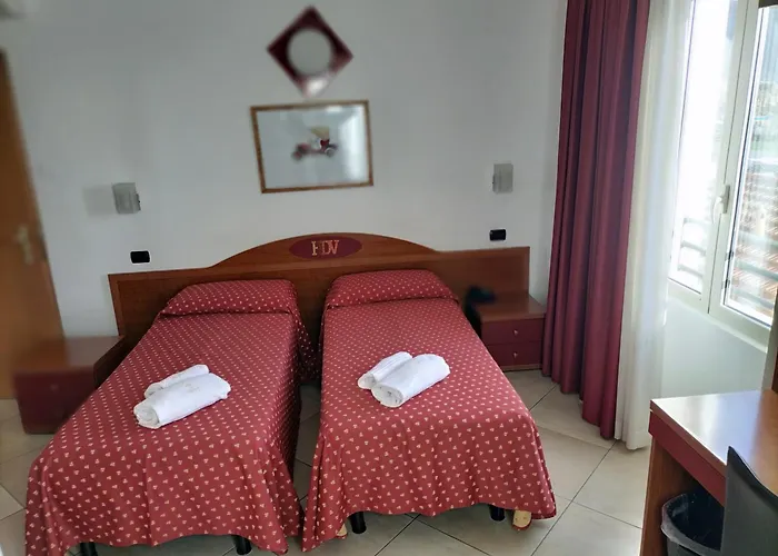 Della Volta Otel 3*